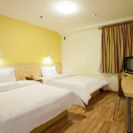 7Days Inn Nanjing Xuanwu Lake East Coach Terminal Exteriör bild