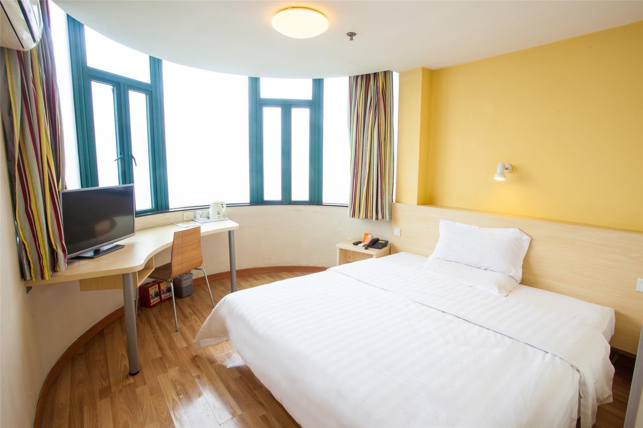 7Days Inn Nanjing Xuanwu Lake East Coach Terminal Exteriör bild